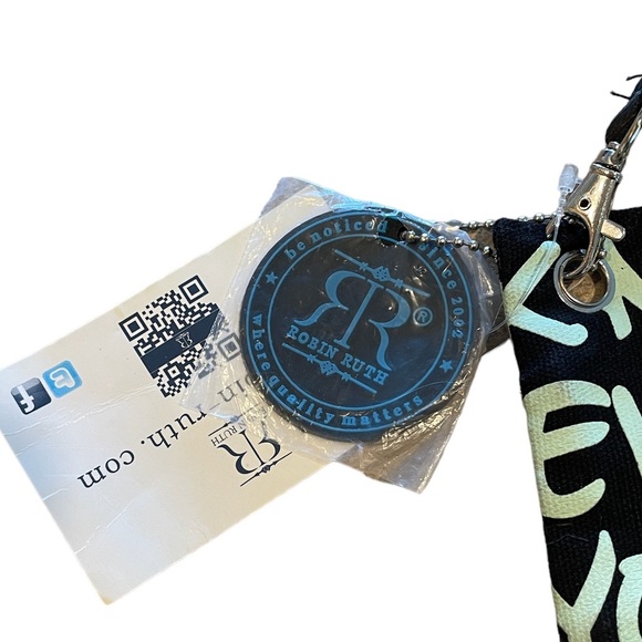 NWT Robin Ruth 100% Multi-color Mini Crossbody “New York “ - Picture 11 of 11